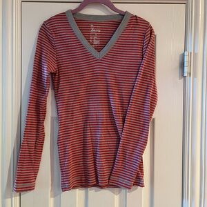 GAP  long sleeve tee